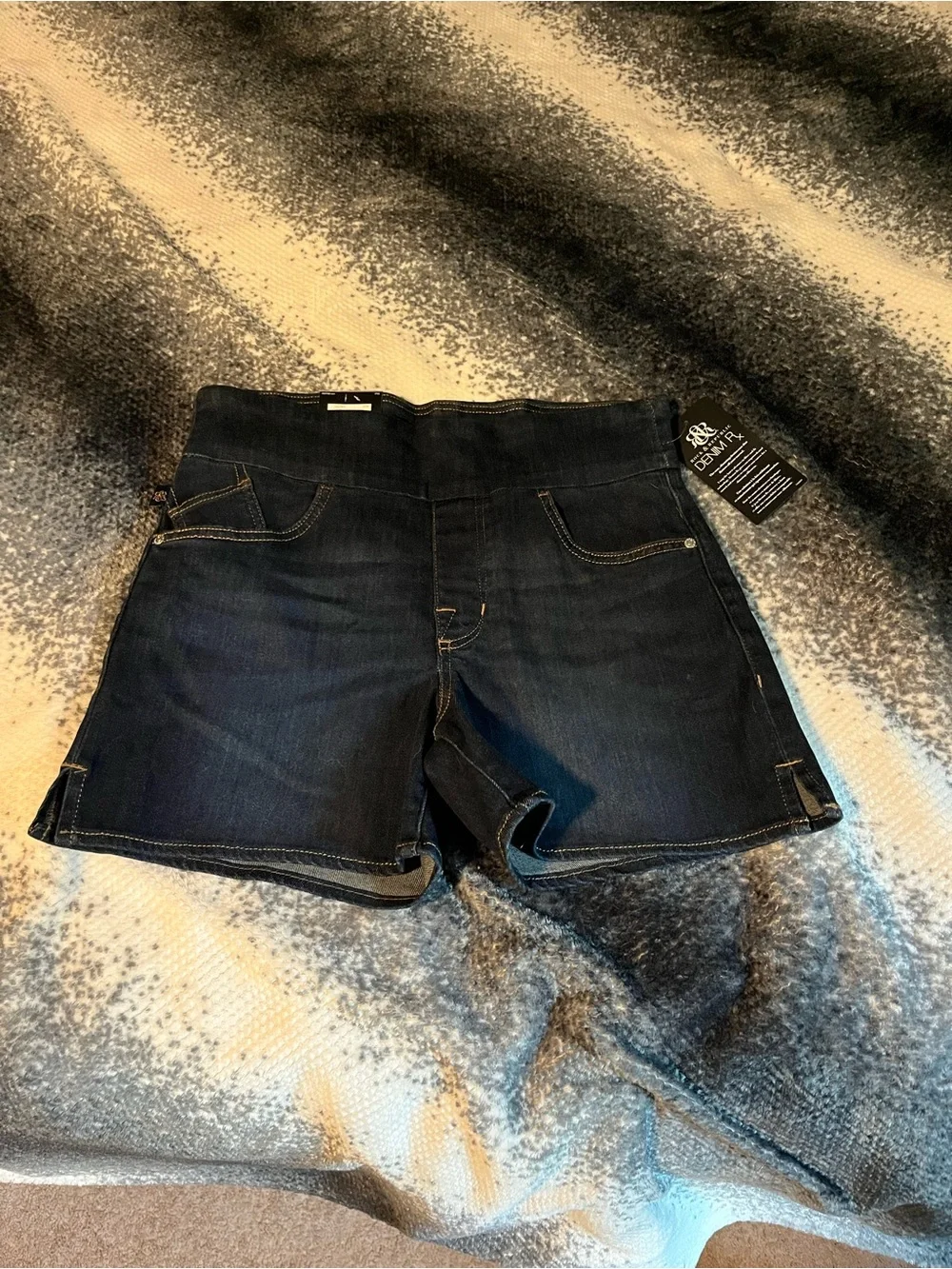 Rock & Republic Dark Indigo Pull-On Denim